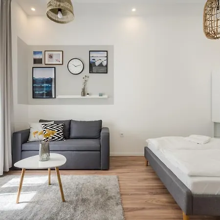 A13- Boutique Apartments, Location, By Bqa アパート