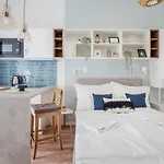 A13- Boutique Apartments, Location, By Bqa 부다페스트