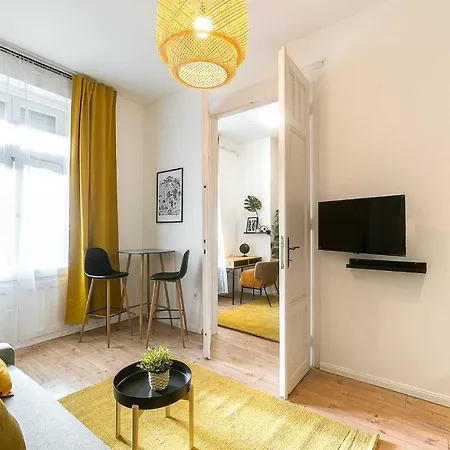 A13- Boutique Apartments, Location, By Bqa דירה