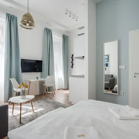 A13- Boutique Apartments, Location, By Bqa * Budapesta