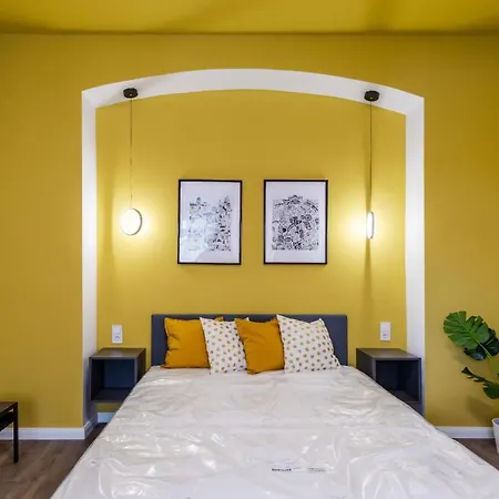 A13- Boutique Apartments, Location, By Bqa * ブダペスト