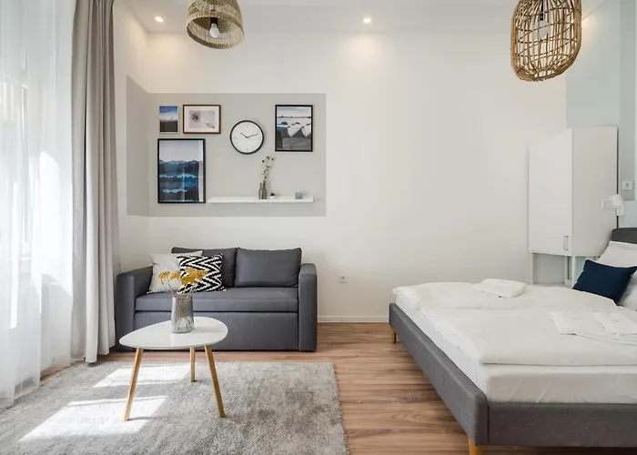 A13- Boutique Apartments, Location, By Bqa Apartmán